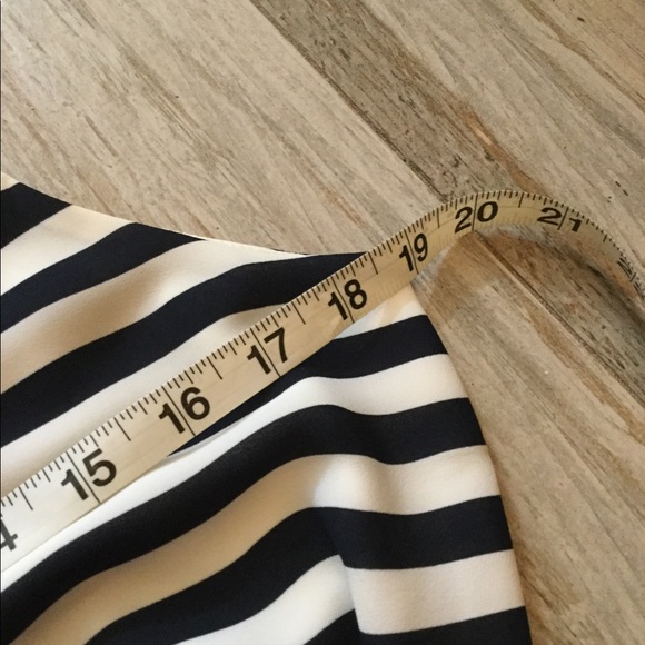 Loft striped tank dress. Black/white, Size Medium - Picture 4 of 6